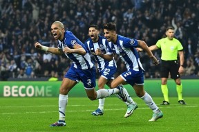 亚博体育游戏关于法甲集结日再迎强敌，多特蒙德篮板制胜，主帅态度：悬念犹存，身体对抗强度拉满的信息